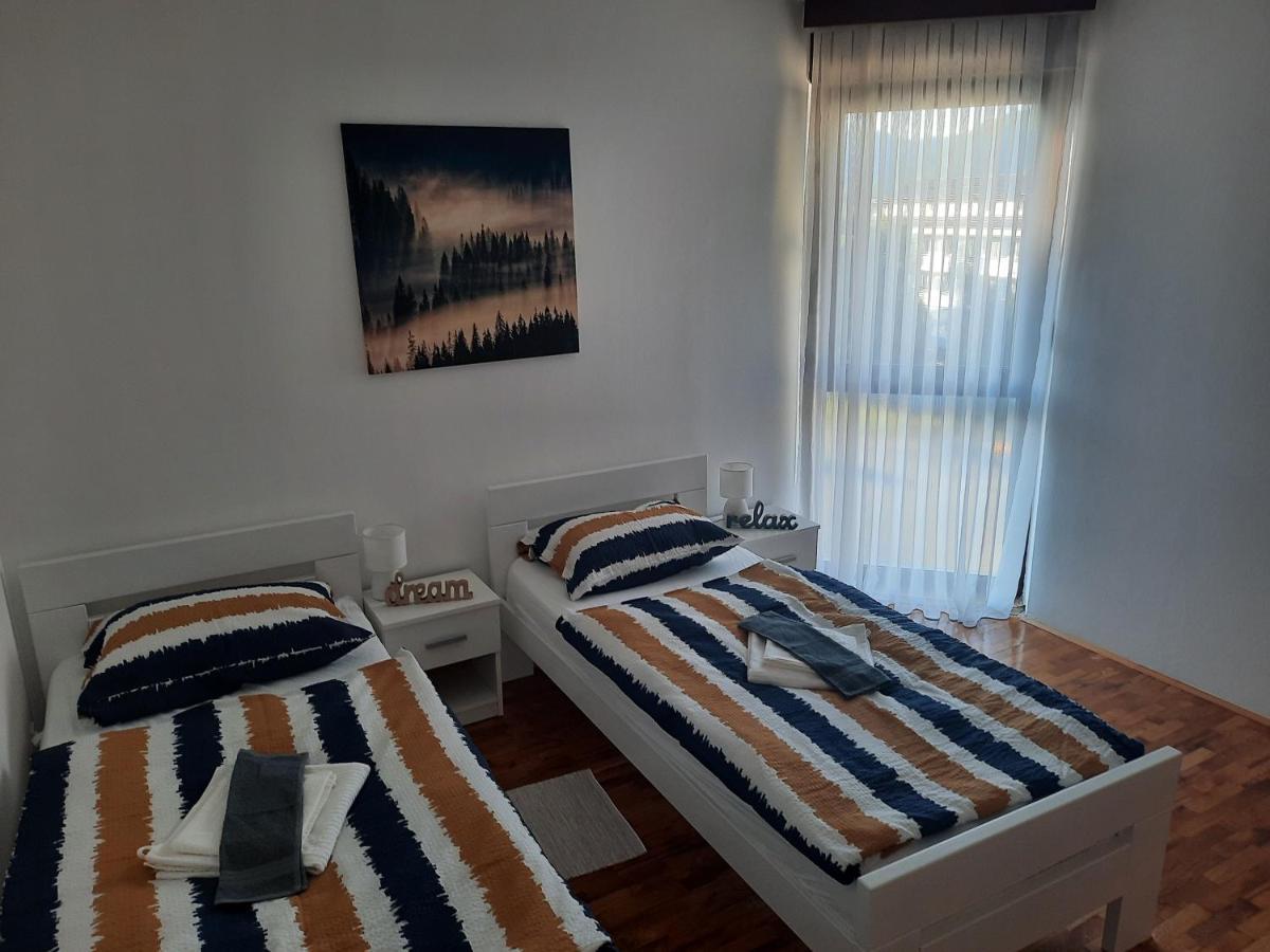 Apartman Peregrinus Korenica Luaran gambar
